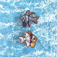 Cardinalfish \\ Wooden Magnet