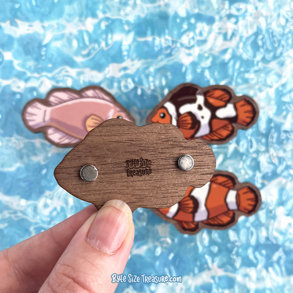 Clownfish \\ Wooden Magnet