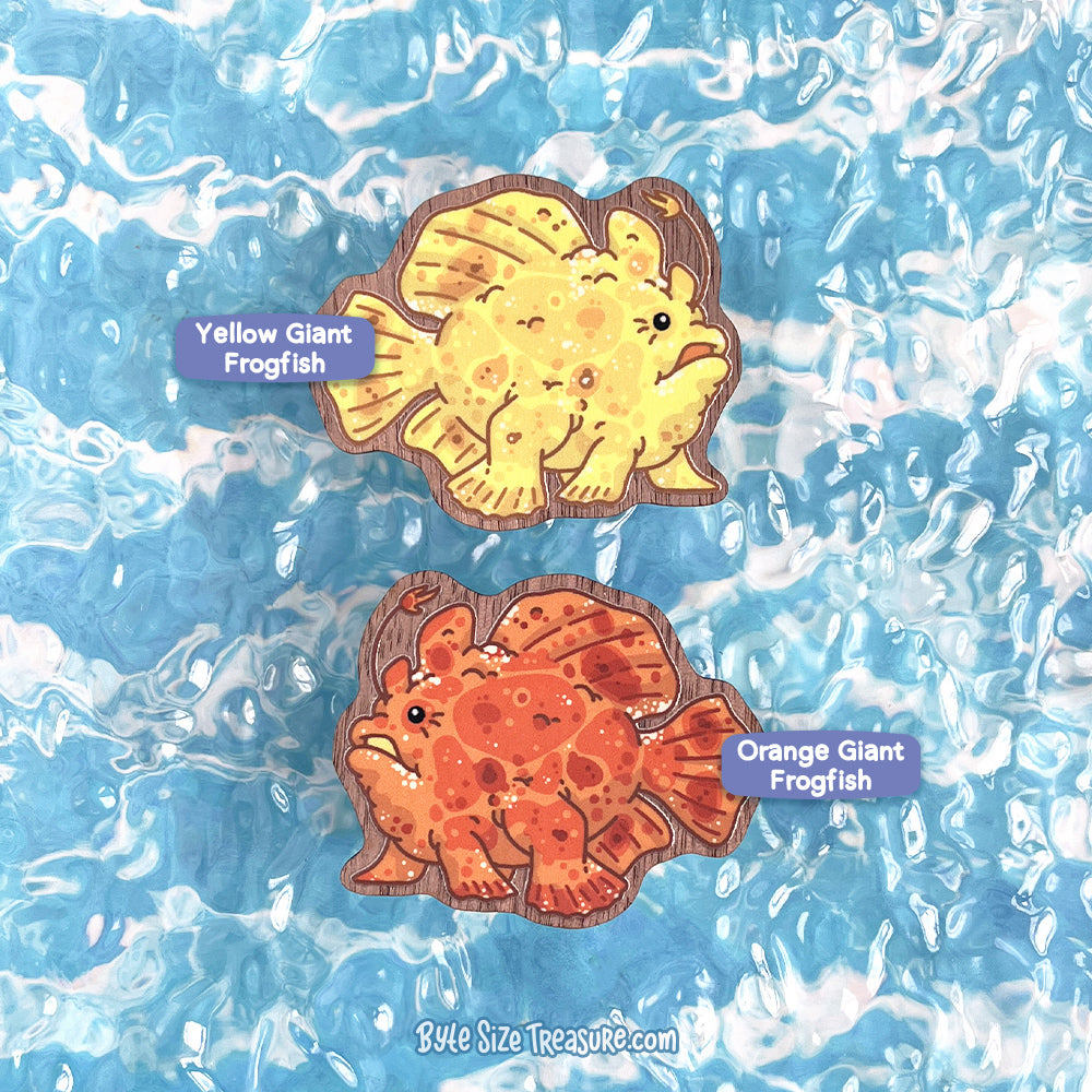 Giant Frogfish \\ Wooden Magnet